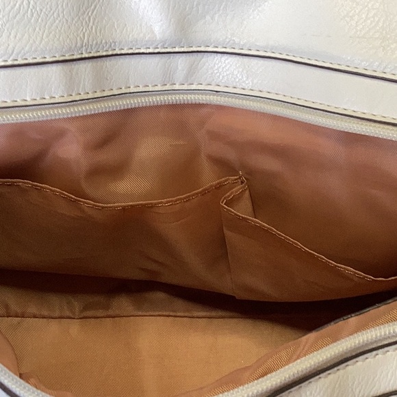 FINAL SALE PRICE Bueno Creamy White Satchel Handbag - Picture 4 of 5